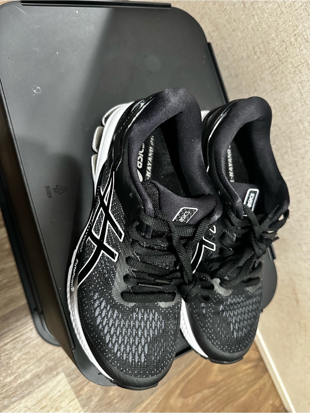 Asics Gel Kayano 26